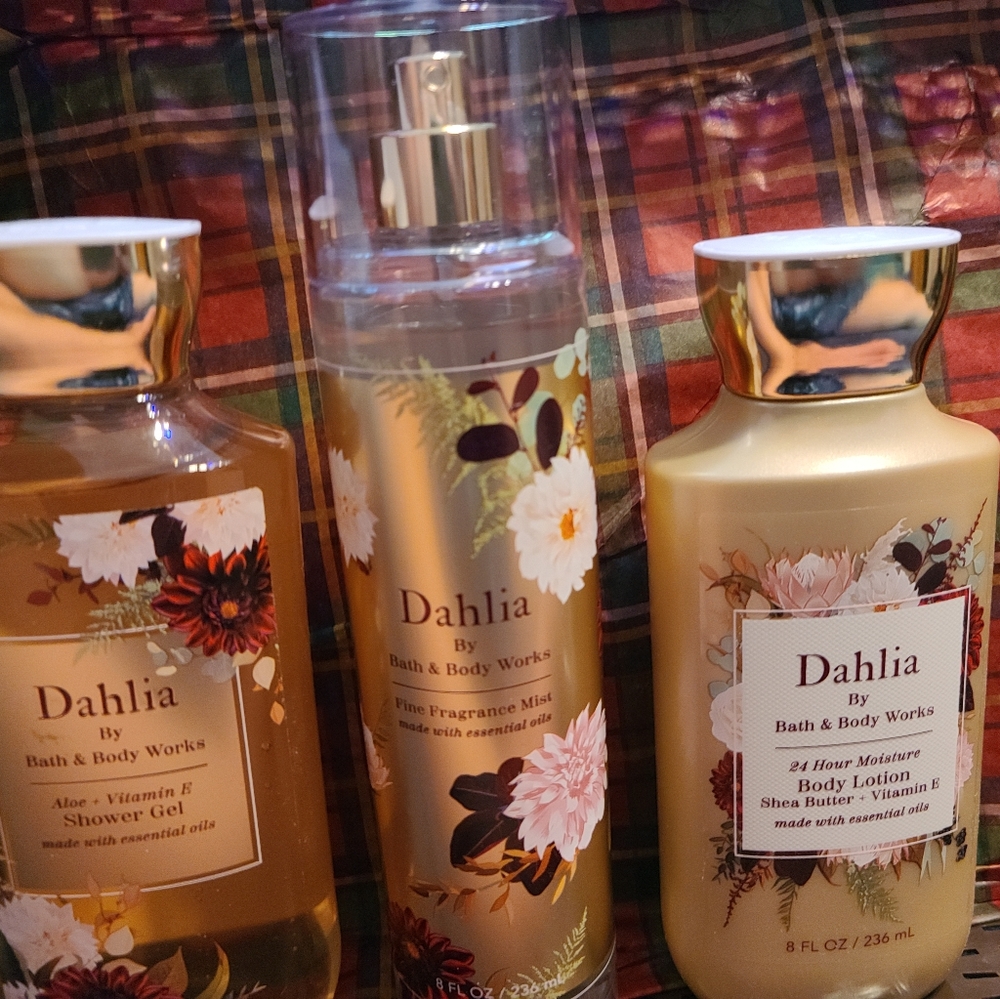 Bath & Body Works DAHLIA 3pc full size set